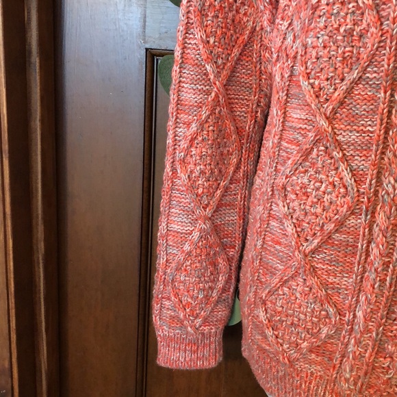 Gap Cable Knit Sweater - Picture 4 of 11